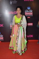 Sonali Kulkarni at Life Ok Screen Awards red carpet in Mumbai on 14th Jan 2015